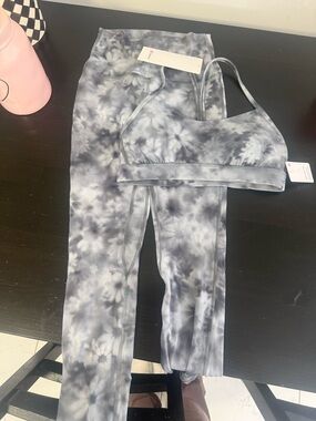 lululemon athletica Gray Tie-Dye Leggings & Sports Bra Set